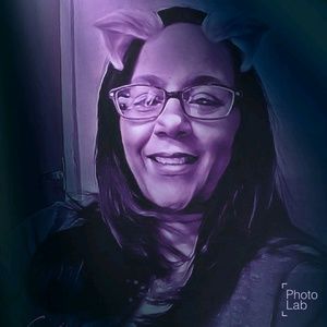 Meet your Posher, Deborah